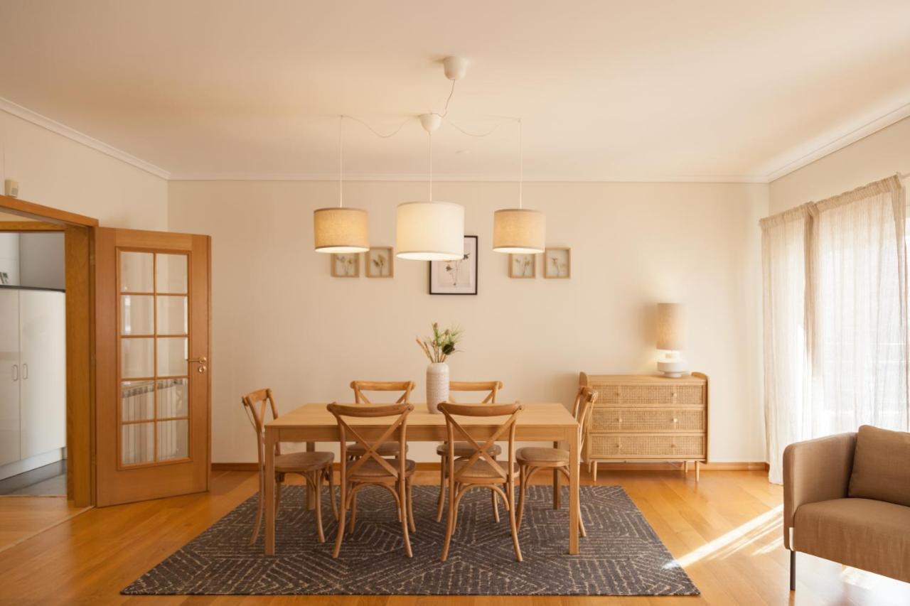 Flh Cascais Wooden Spacious Apartment Luaran gambar
